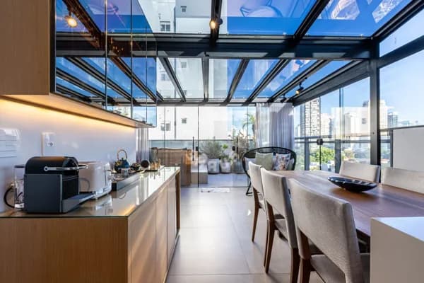 Cobertura Duplex de 110m², com 2 dormitórios (sendo 01 suíte), hidro, espaço gastronômico + 1 vaga no Brooklin.