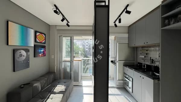 Apartamento mobiliado na Vila Mariana com 43m², 2 dormitórios (sendo 1 suíte), varanda. 1 vaga!