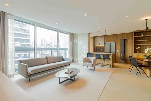 Apartamento mobiliado no Jardins de 133m², com 3 dormitórios (sendo 2 suítes), living amplo. 3 vagas + depósito!