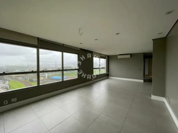 Apartamento de 140m² para venda e locação, com 3 dormitórios e 2 vagas de garagem!