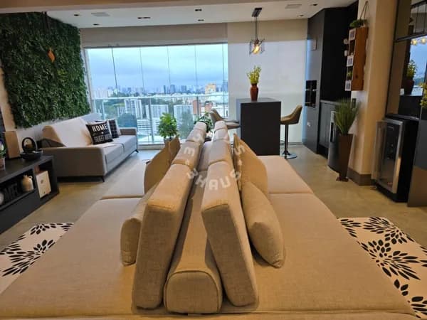 Apartamento mobiliado no Morumbi, com 90m², 2 suítes, varanda gourmet. 2 vagas de garagem!