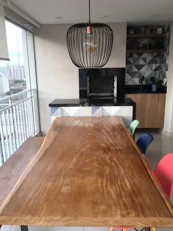 Apartamento na Aclimação, com 81m², 2 dormitórios (sendo 1 suíte), varanda gourmet. 2 vagas!