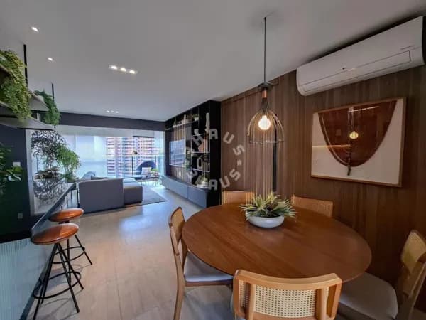 Apartamento de 106m² no Brooklin, com 2 suítes, varanda gourmet. 2 vagas de garagem!