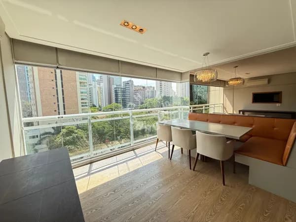 Apartamento no Brooklin de 82m², com 2 suítes, varanda. 1 vaga de garagem!
