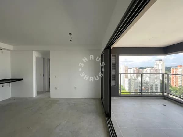 Apartamento no bairro Chácara Santo Antonio de 72m² com 02 dorm. sendo 01 suíte, 02 banheiros sociais, varanda. 01 vagas de garagem!
