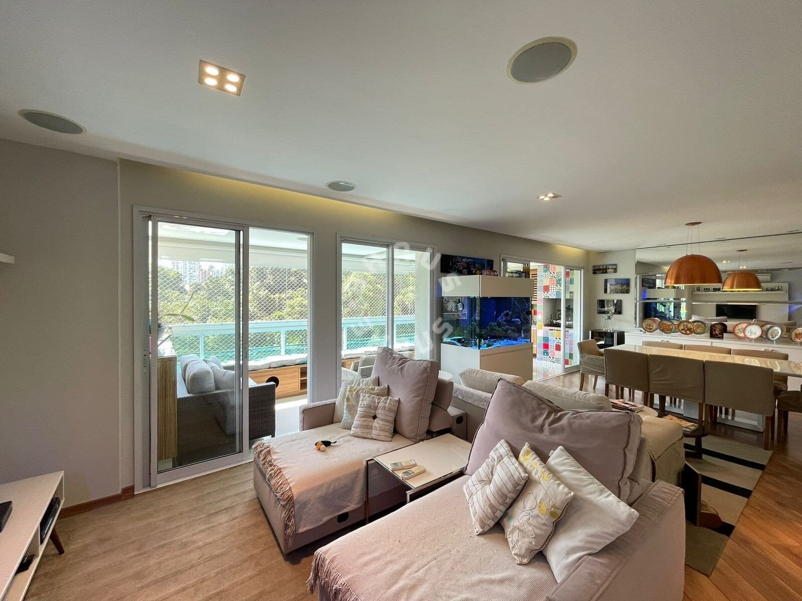 Apartamento de 142m², com 03 suítes, 02 vagas de garagem + varanda gourmet no Panamby!