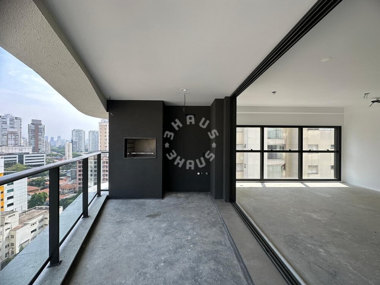 Apartamento de 153m², com 03 suítes, varanda gourmet + 02 vagas de garagem na Vila Olímpia!