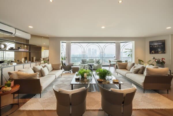 Belíssimo apartamento de 347m², com 03 dormitórios + 05 vagas de garagem no Panamby!