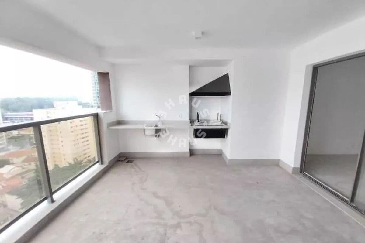 Apartamento de 157m² no Brooklin, com 3 suítes, varanda gourmet. 2 vagas de garagem!