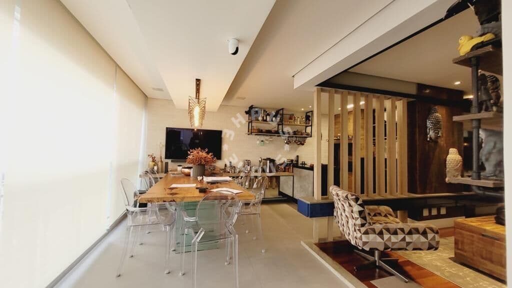 Apartamento no Tatuapé de 127 m², com 3 dormitórios (sendo 1 suíte), varanda gourmet. 2 vagas de garagem!