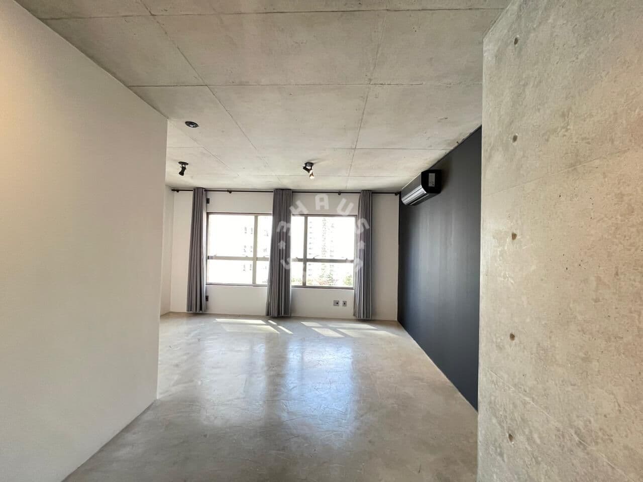 Apartamento de 70m² para locação no Panamby, com 1 suíte e 1 vaga de garagem.