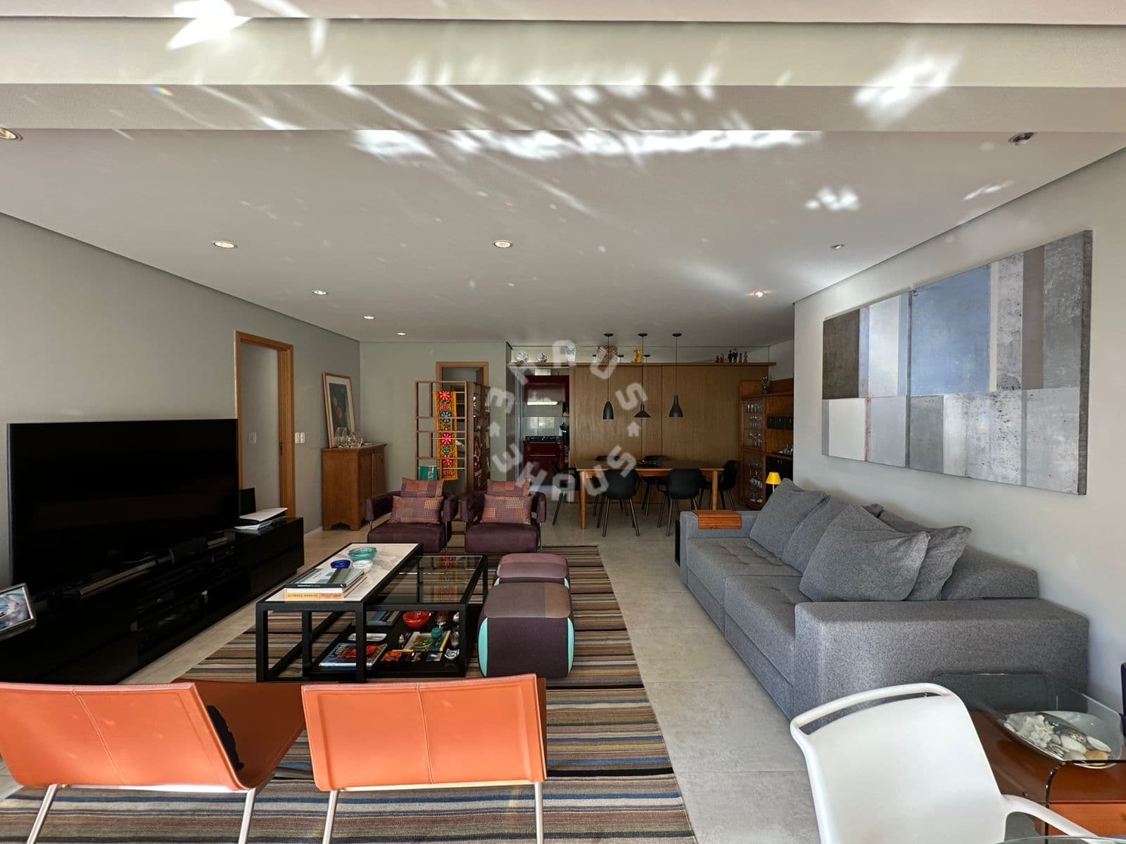 Apartamento no Morumbi de 103m², com 02 suítes, varanda. 02 vagas de garagem!
