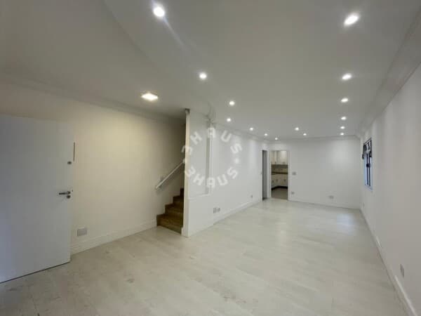 Sobrado de 195m² à venda, com 3 suítes, 2 vagas de garagem, área externa + espaço gourmet com churrasqueira na Chácara Klabin!