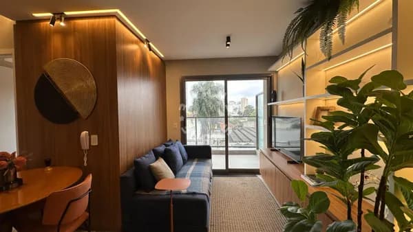 Apartamento Garden de 51m², com 2 dormitórios (sendo 1 suíte), varanda. 1 vaga de garagem.