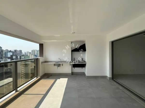Apartamento de 157m², 03 suítes, varanda gourmet, lavabo, área de serviço. 02 vagas de garagem!