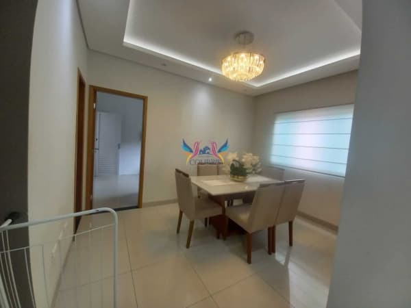 Sobrado em Campo Grande - Jardim TV Morena