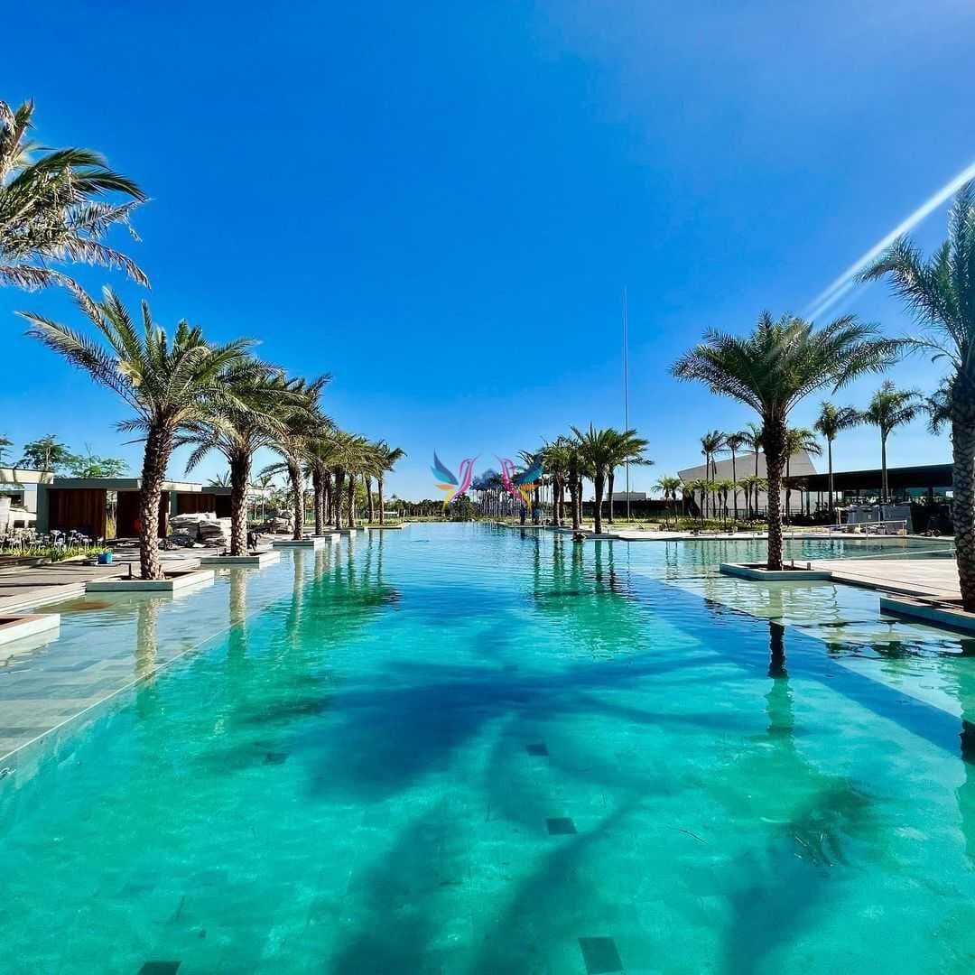 RIVIERA HOME CLUB