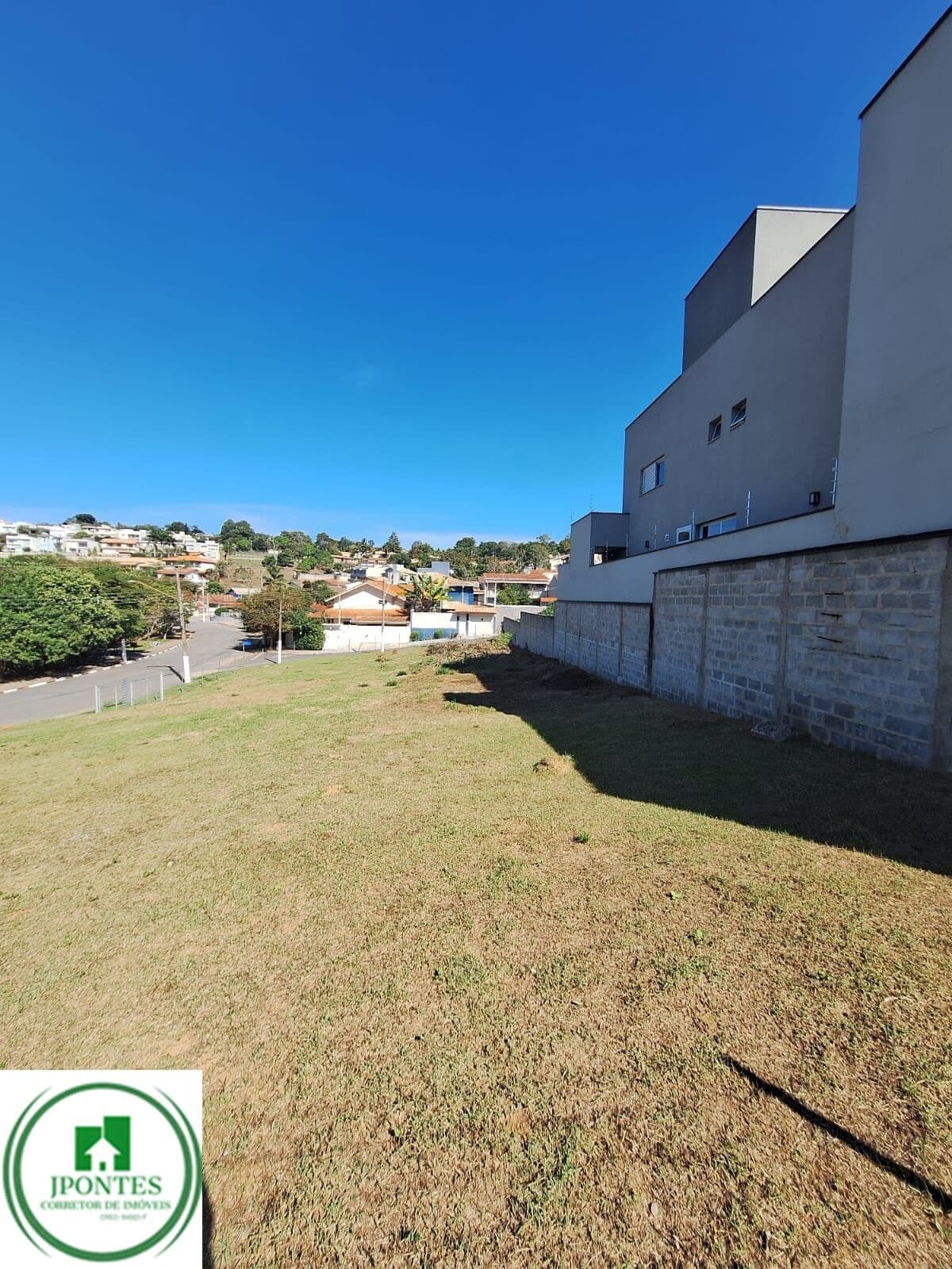 Lote/Terreno em Bragança Paulista - Jardim Europa