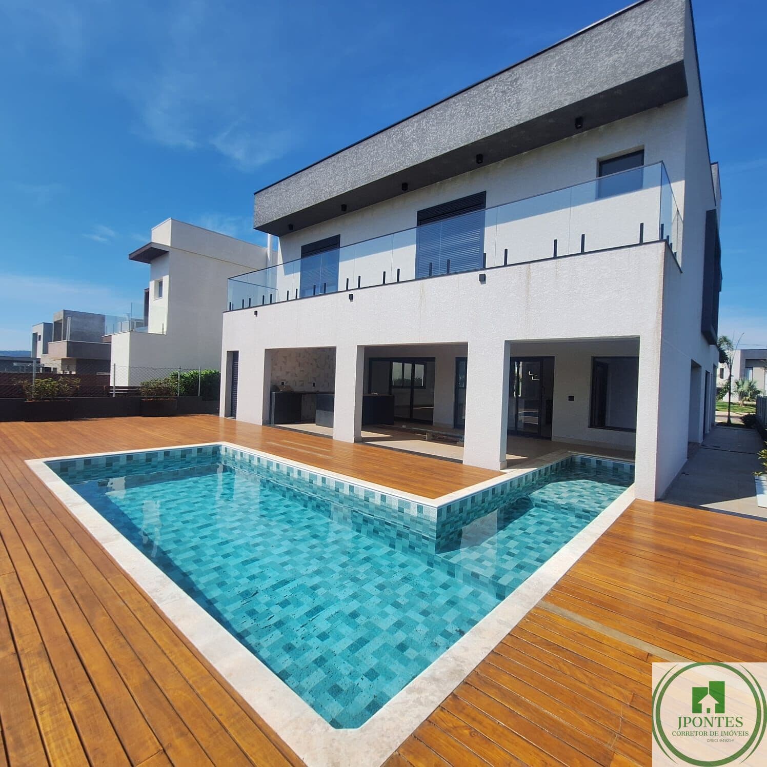 Casa em Condomínio-Bragança Paulista/SP