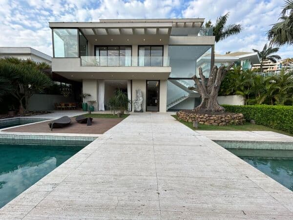 Condominio Tamboré 01
