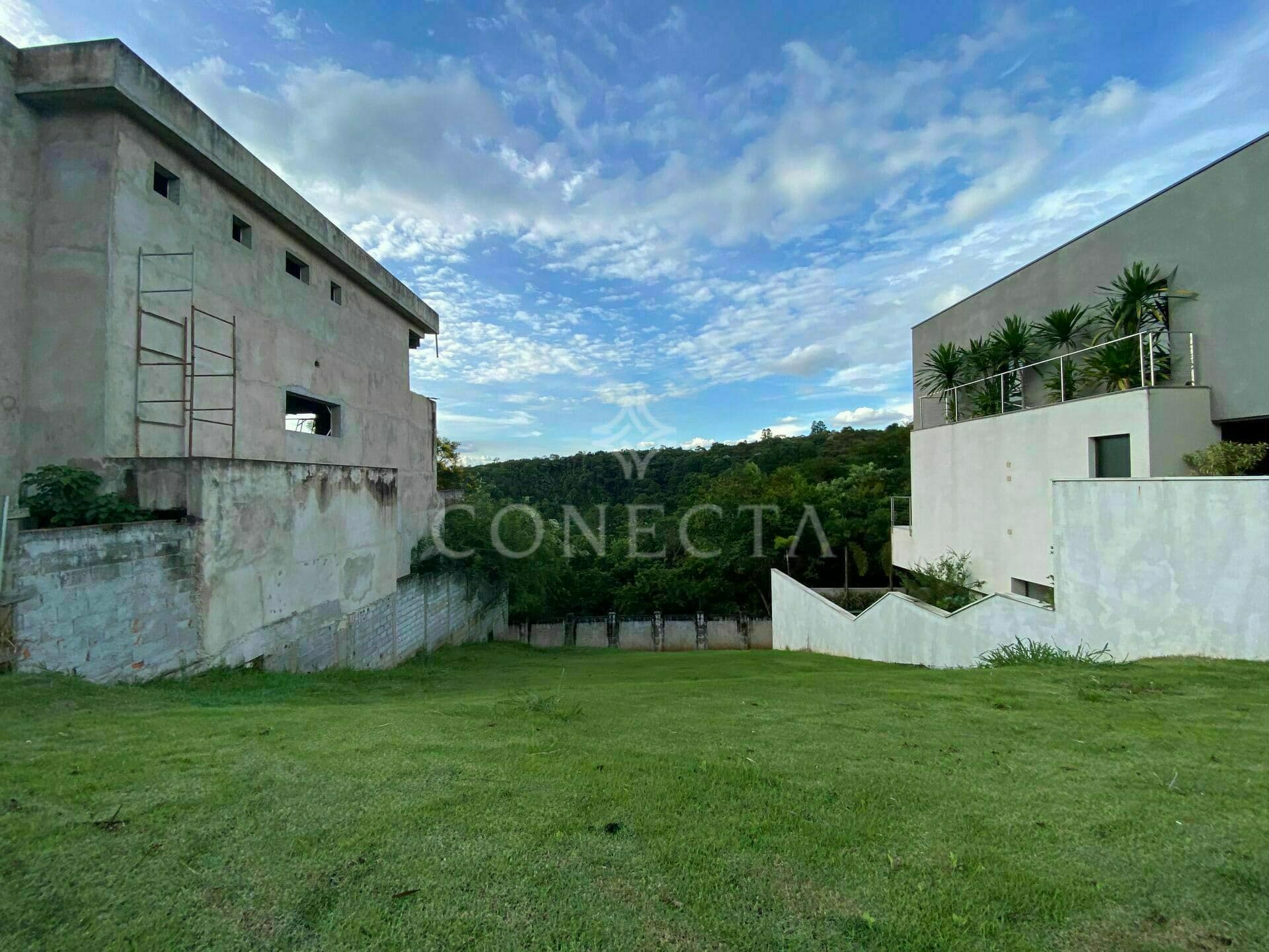 Condomínio Gênesis 01