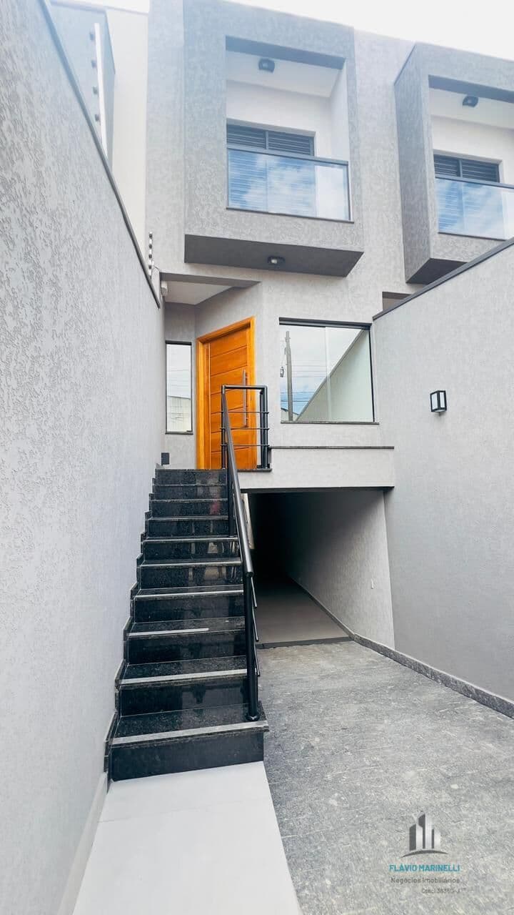 VILA CARRÃO CASA SOBRADO NOVO À VENDA COM 3 DORMITÓRIOS SENDO 1 SUÍTE E 3 VAGAS DE GARAGEM