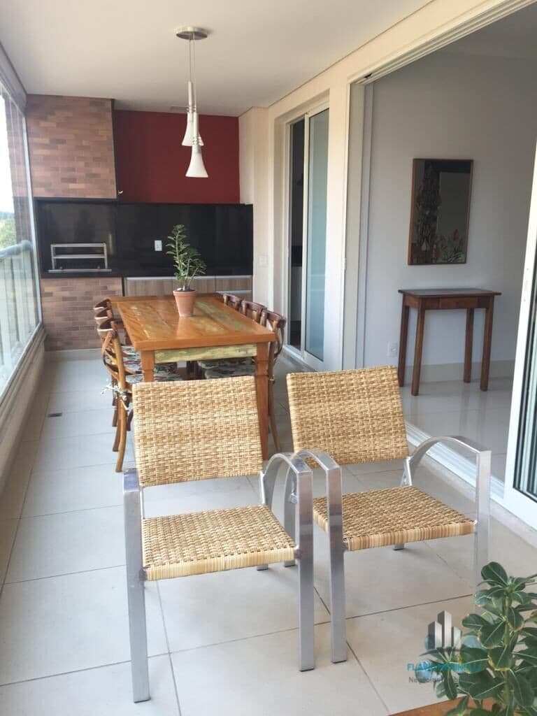 Boulevard Tamboré Apto MOBILIADO de 168 Metros com 3 Suítes e 3 Vagas de Garagem