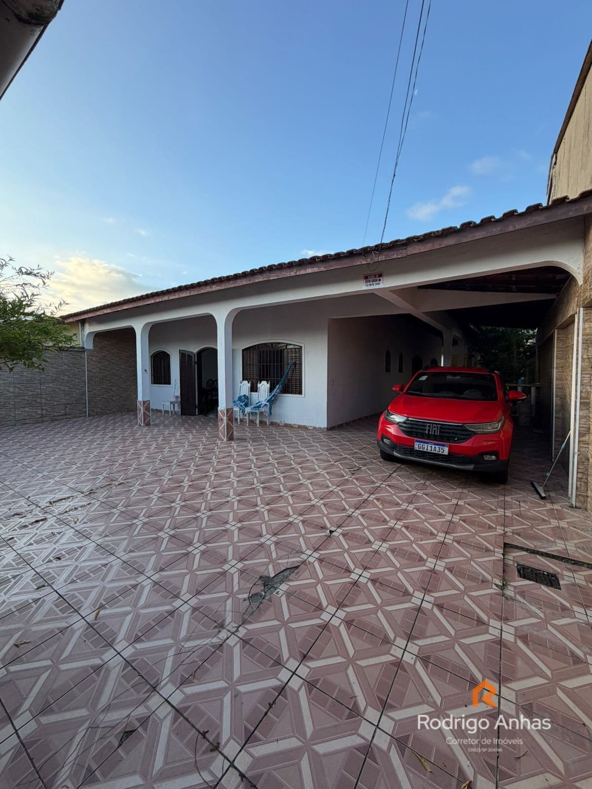 Casa Linear em Vera Cruz, Mongaguá/SP