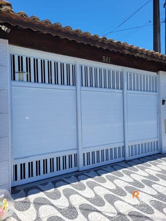 Casa em Praia Grande - Nova Mirim