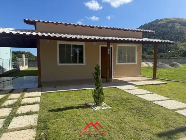 Se você busca preço, segurança e conforto, essa é a casa ideal para você!