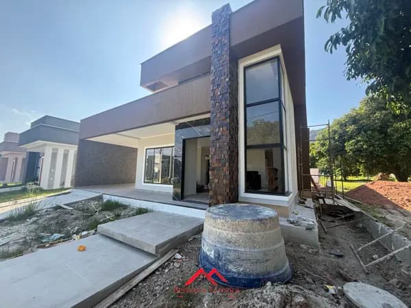 Casa Alto Padrão em Pindobas, Maricá/RJ