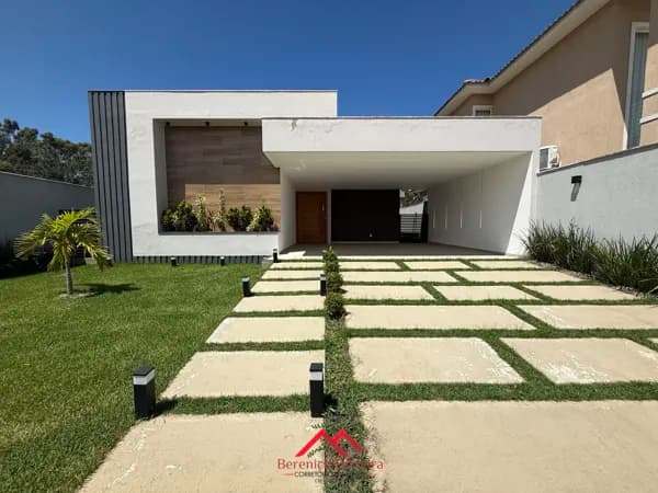 🏡 Casa de alto padrão com piscina em condomínio – Itaipuaçu, Maricá✨