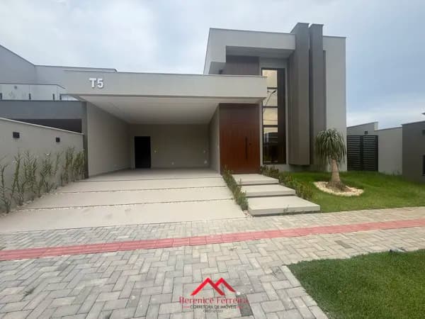 Casa de Condomínio em Maricá - Cajueiros (Itaipuaçu)