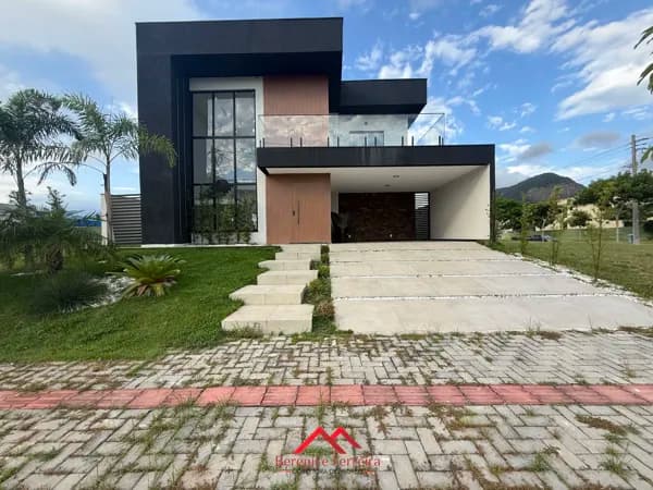 🏡 Excelente Casa Dúplex de Alto Padrão no Alphaville 1 – Inoã | Maricá/RJ