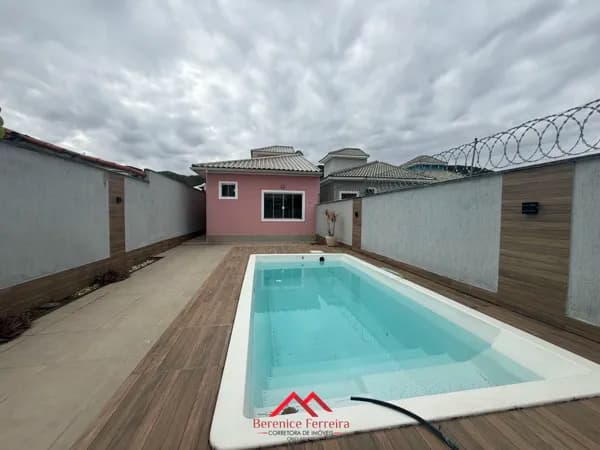 🏡 Sua casa com Piscina te espera no Barroco, Itaipuaçu! 🌴