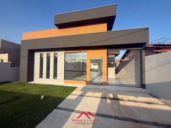 ✨ Sus casa com piscina em Itaipuaçu espera por você!