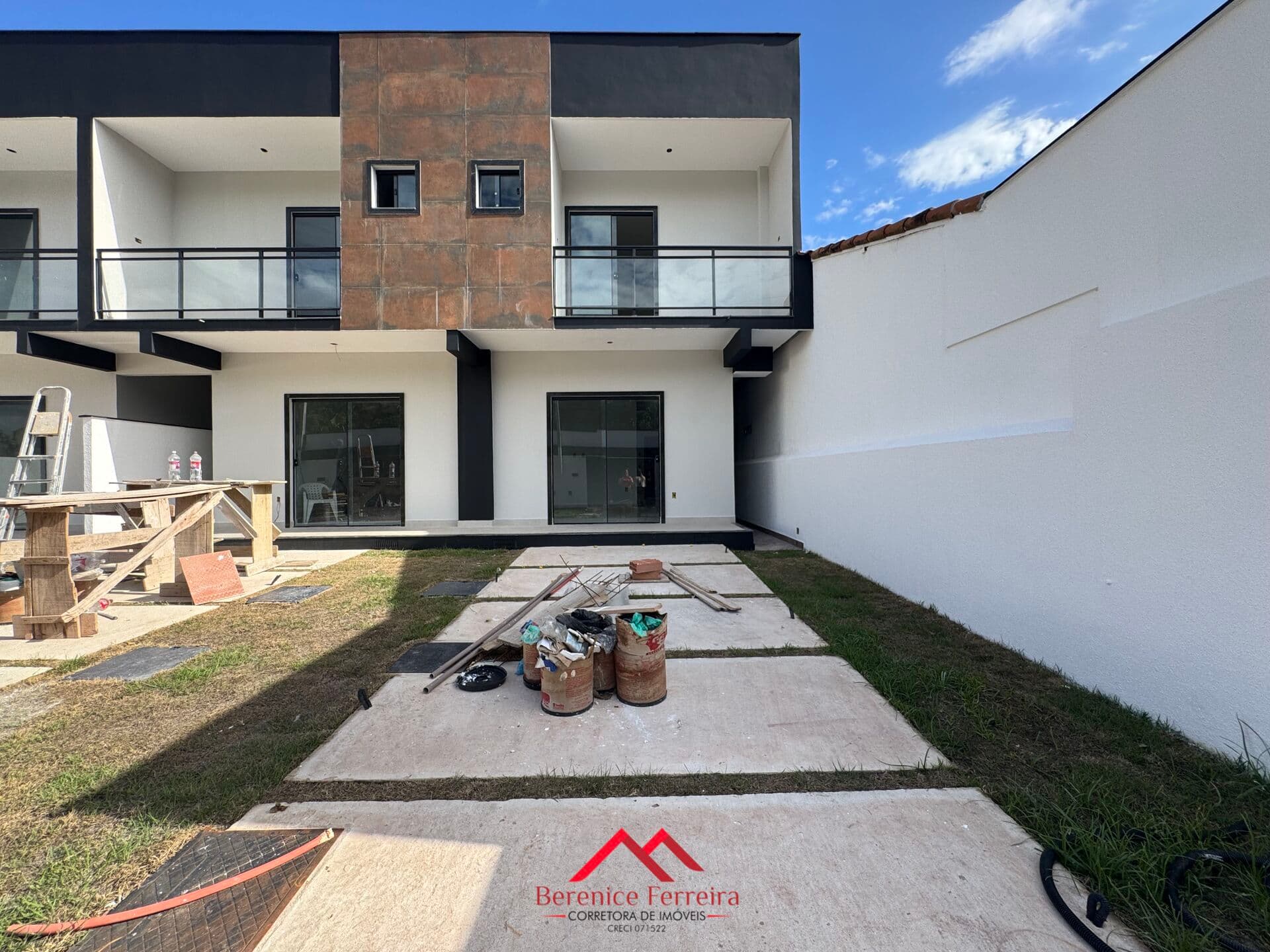 🏡 Casa Duplex com Piscina à Venda em Itaipuaçu – Maricá/RJ