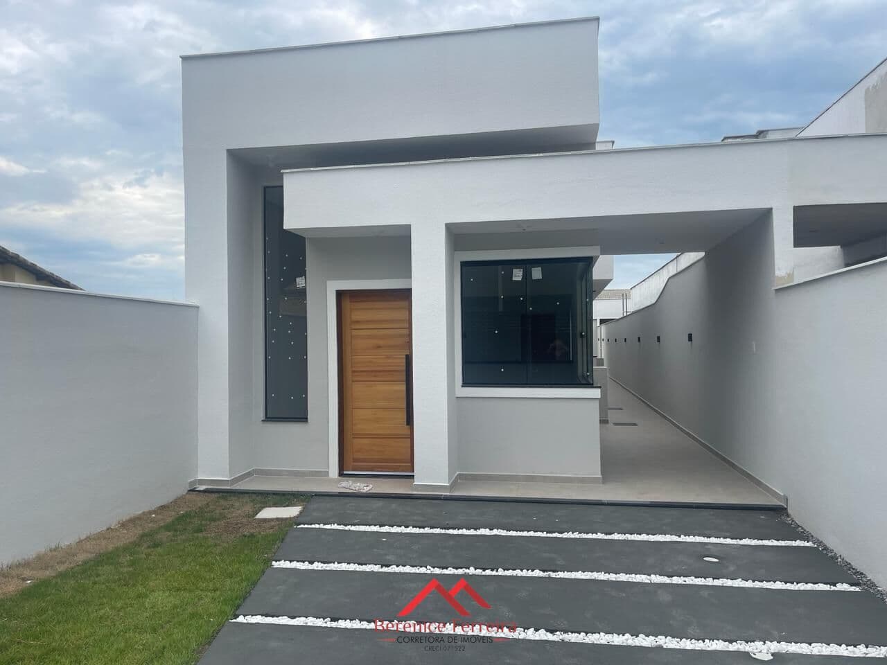 Casa Linear em Barroco (Itaipuaçu), Maricá/RJ