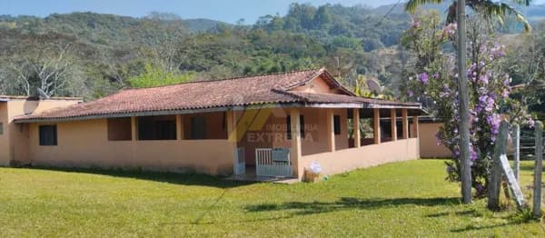 Fazenda/Sítios/Chácaras em Extrema - Tenentes