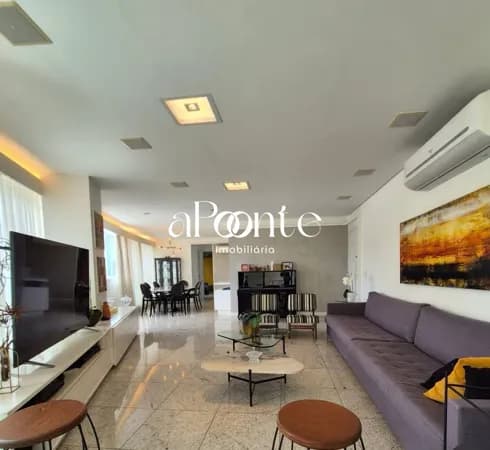 🏢 Apartamento Alto Padrão à Venda em Casa Forte – 193m², Nascente e Completo!