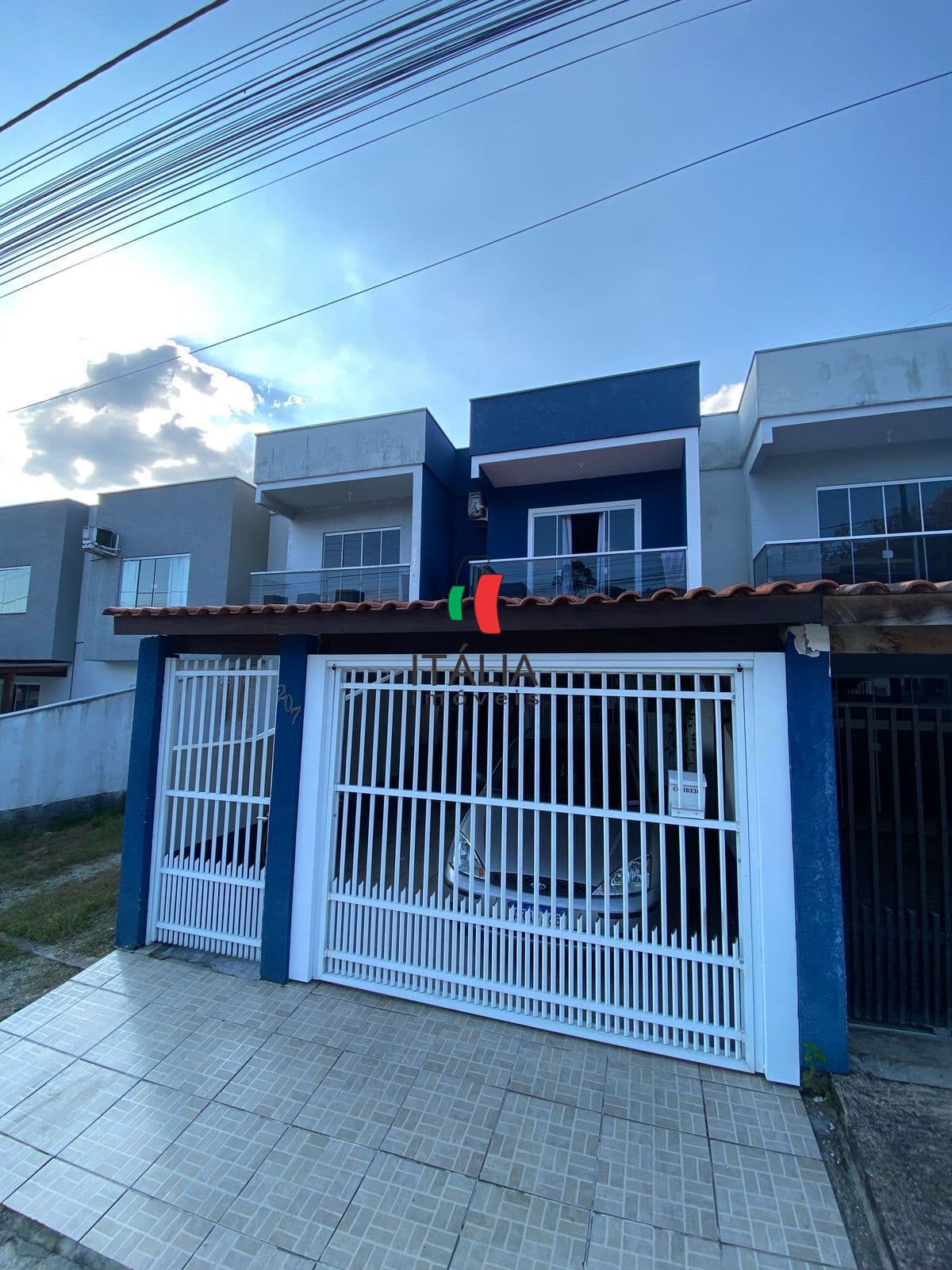 LINDO SOBRADO BAIRRO SÃO JOAO DOM JOAQUIM