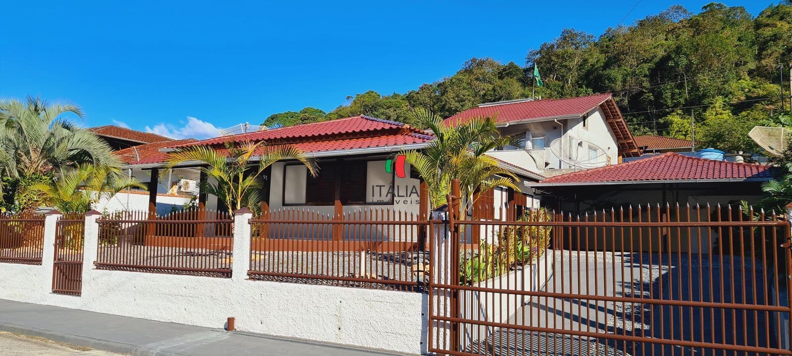 Casa Alvenaria em Cerâmica Reis, Brusque/SC