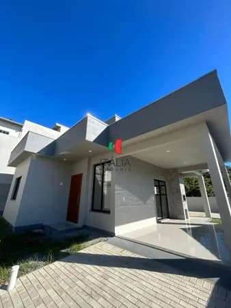 LINDA CASA NA GUABIRUBA SUL COM 3 QUARTOS SENDO UMA SUÍTE