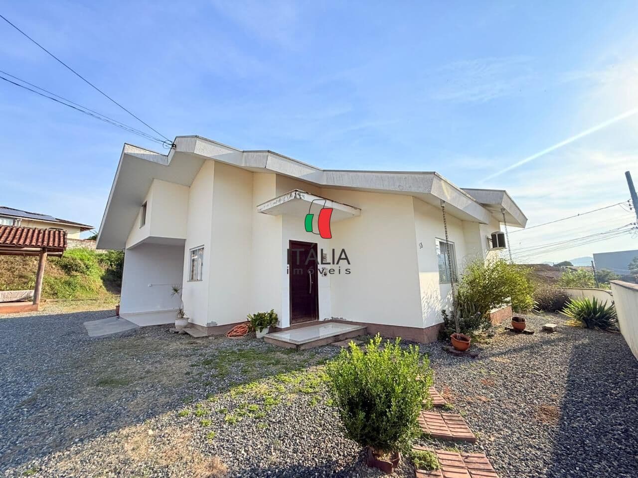 Casa em Brusque - Santa Terezinha