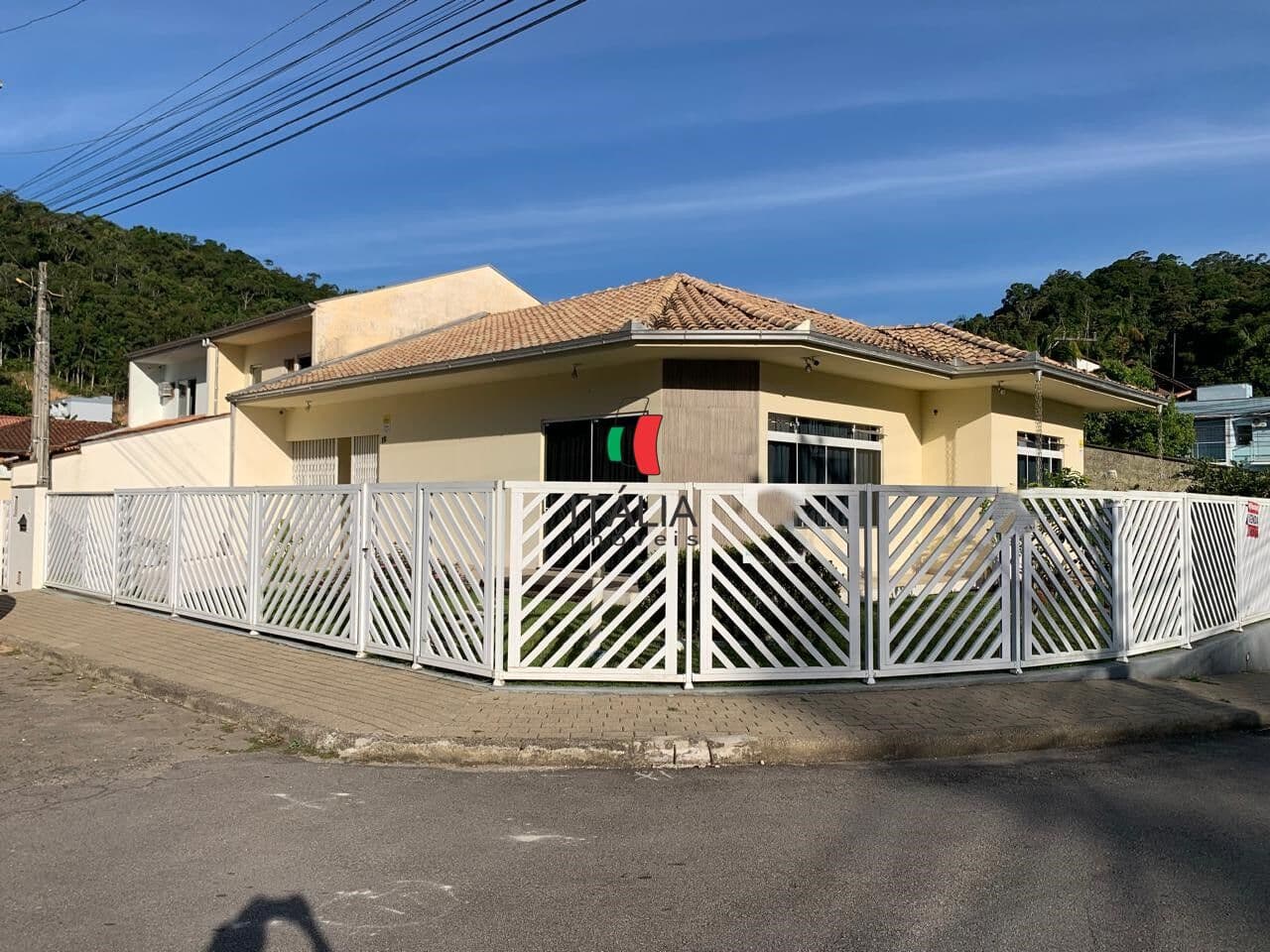 Casa em Brusque - Primeiro de Maio