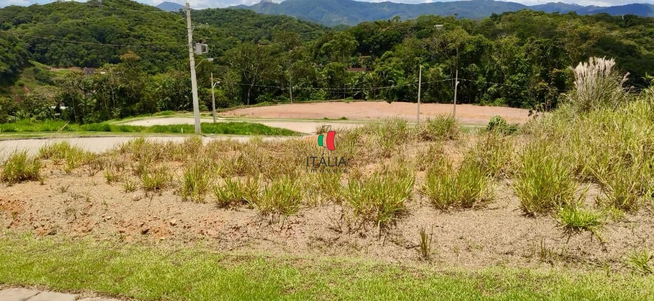 Lote/Terreno em Brusque - Azambuja