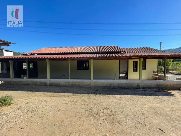 Casa Alvenaria para Venda em Moura Canelinha-SC