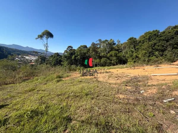 ÓTIMO TERRENO EM GUABIRUBA PRONTO PARA CONSTRUIR
