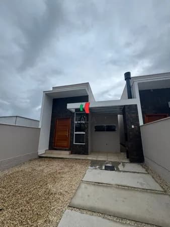 EXCELENTE CASA COM 3 QUARTOS SENDO 1 SUÍTE BAIRRO RIO BRANCO