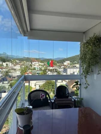 APARTAMENTO FINAMENTE MOBILIADO NO GUARANI